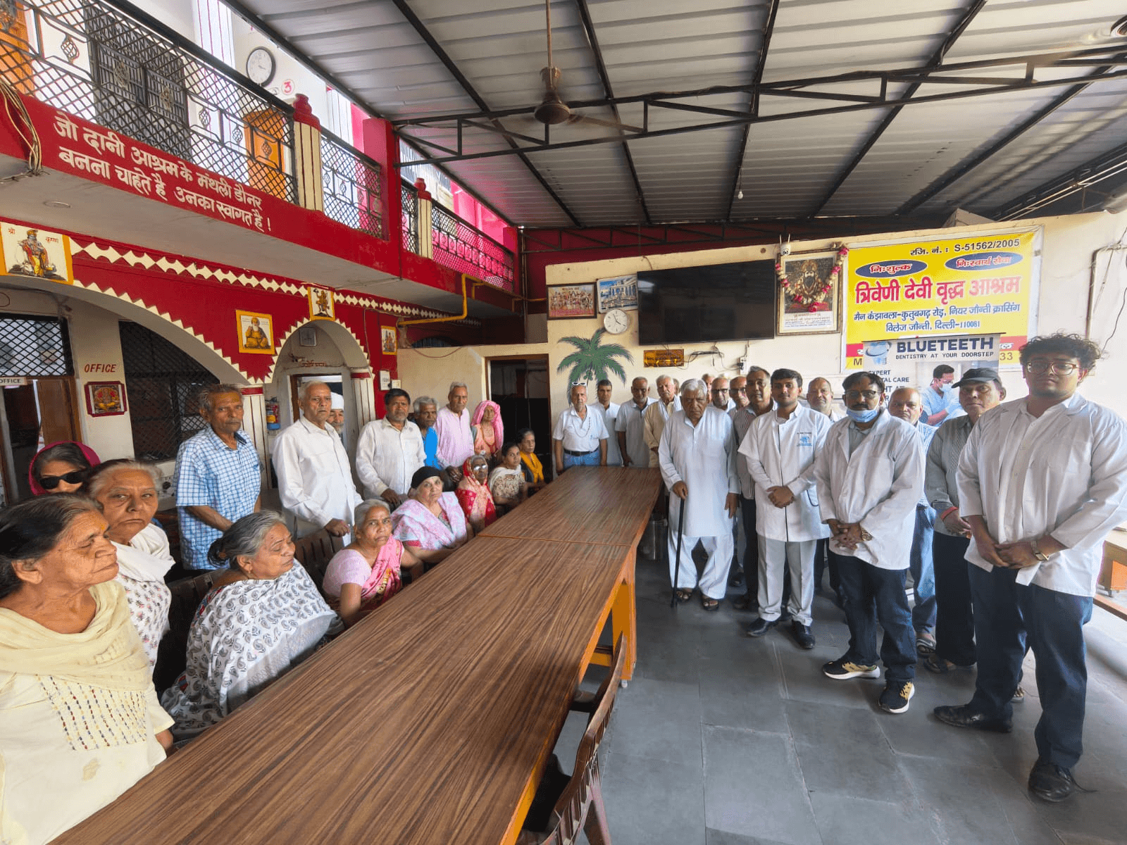Blueteeth Foundation dental outreach at Triveni Devi Vridhashram
